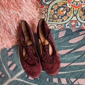 Sofft Burgundy Suede Heels